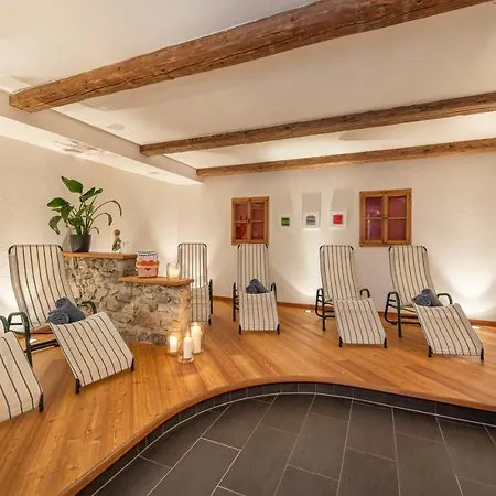 Stadler 3* פלאכאו